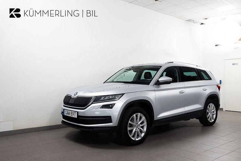 Silver Begagnad 2021 Skoda Kodiaq Business Line SUV | 284 900 kr (Bra pris) - Bild 1/4