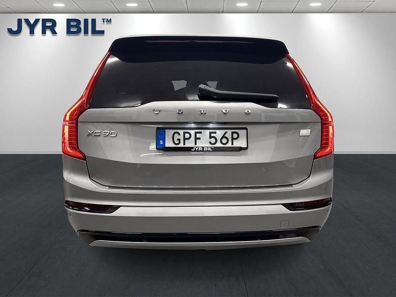 Begagnad Volvo XC90 Ultimate 456 HK (335 kW) 2023 Silver SUV