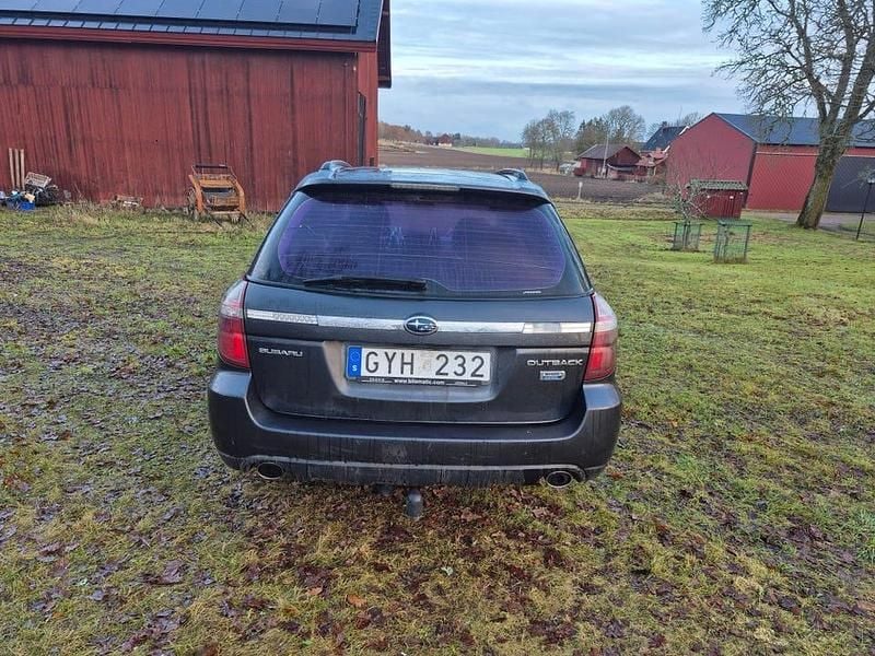 Begagnad 2008 Subaru Outback Kombi | 27 000 kr (Marknadspris) - Bild 1/4