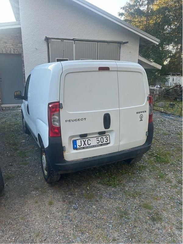 Vit Begagnad 2009 Peugeot Bipper Minibuss | 22 000 kr (Bra pris) - Bild 1/4