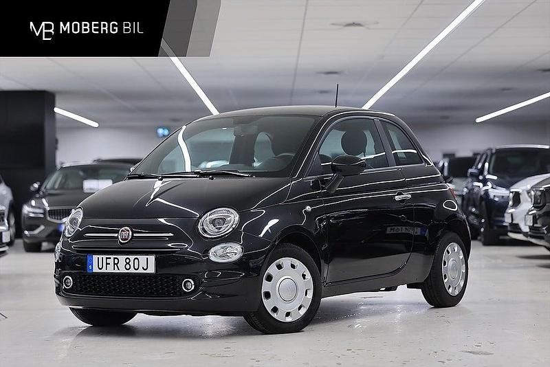 Svart Begagnad 2022 Fiat 500 Halvkombi | 119 900 kr (Marknadspris) - Bild 1/2