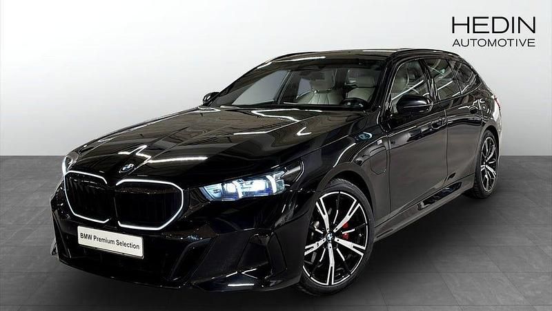 Begagnad BMW 530 M Sport 299 HK (219 kW) 2025 Svart Kombi