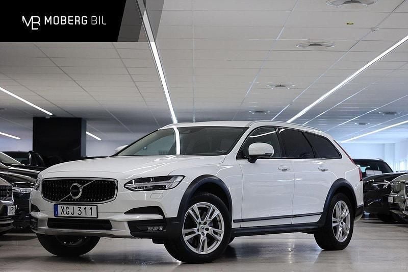 Vit Begagnad 2018 Volvo V90 CC Kombi | 319 900 kr (Marknadspris) - Bild 1/3