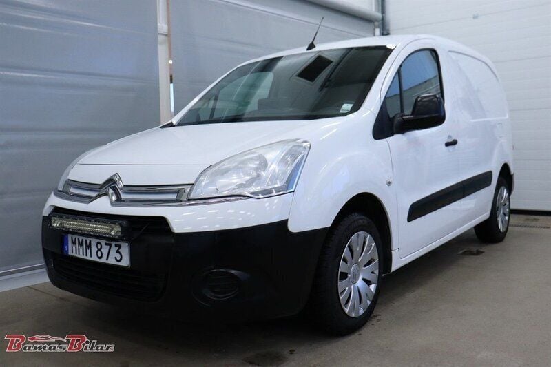 Vit Begagnad 2014 Citroën Berlingo Minibuss | 79 900 kr (Lite dyr) - Bild 1/4