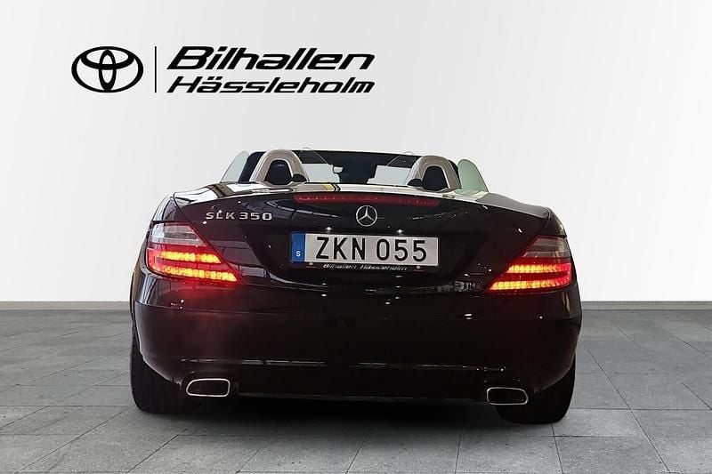 Begagnad Mercedes SLK350 310 HK (228 kW) 2012 Svart Cab