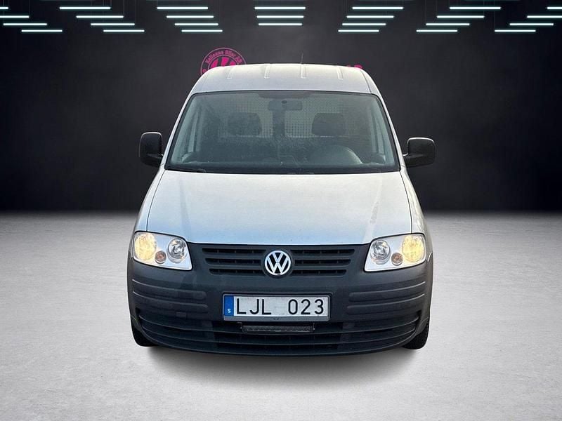Begagnad VW Caddy 105 HK (77 kW) 2008 Silver Minibuss