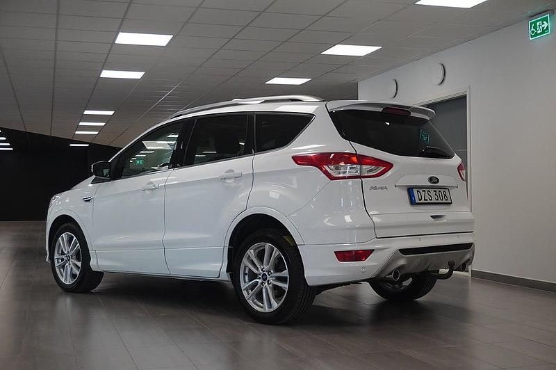 Begagnad Ford Kuga 180 HK (132 kW) 2014 Vit SUV