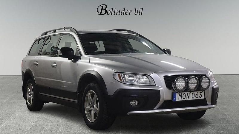 Silver Begagnad 2014 Volvo XC70 Dynamic Kombi | 118 900 kr (Bra pris) - Bild 1/4