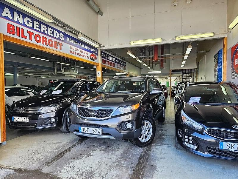 Begagnad Kia Sorento EX 198 HK (145 kW) 2011 Brun SUV