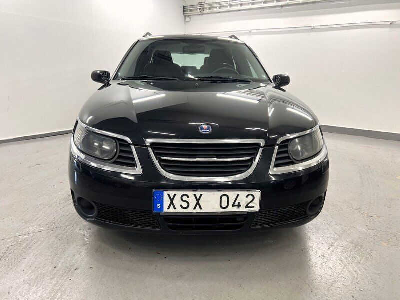 Svart Begagnad 2006 Saab 9-5 Linear Kombi | 34 900 kr (Marknadspris) - Bild 1/4