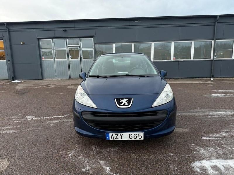 Begagnad Peugeot 207 88 HK (64 kW) 2008 Blå Halvkombi