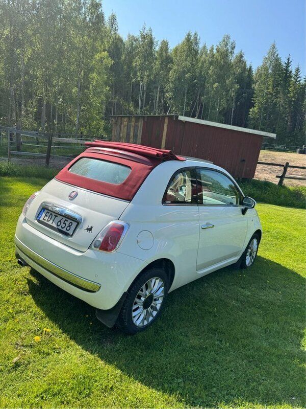 Vit Begagnad 2015 Fiat 500C Lounge Cab | 85 000 kr (Bra pris) - Bild 1/4