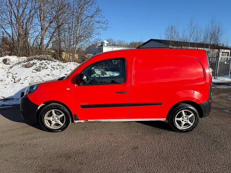 Begagnad Renault Kangoo 90 HK (66 kW) 2014 Vit Minibuss