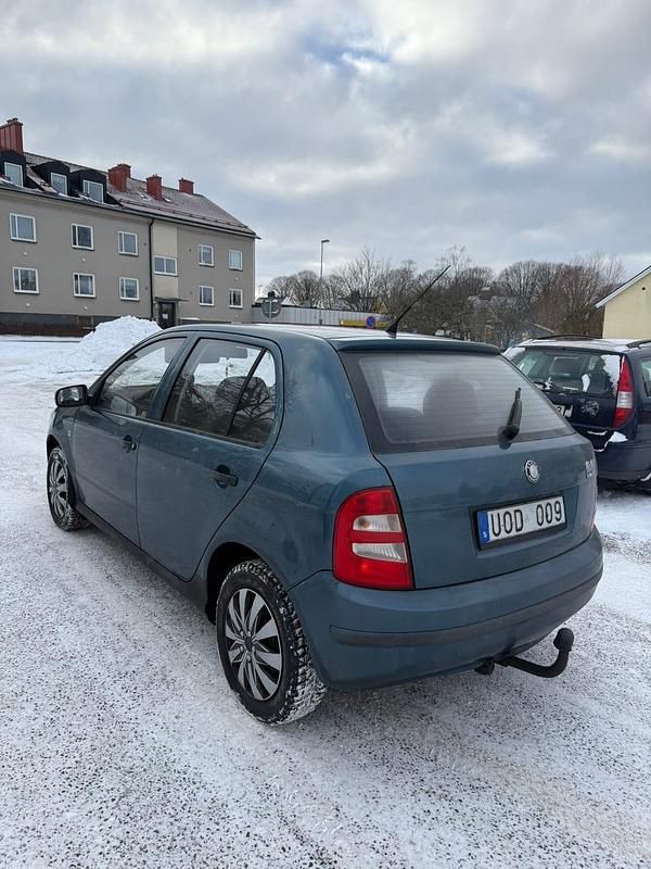 Begagnad Skoda Fabia 75 HK (55 kW) 2004