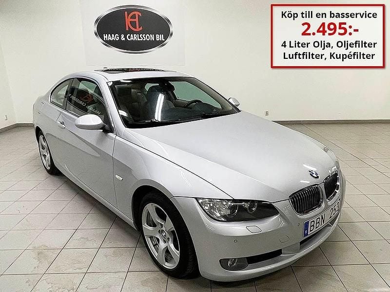 Begagnad BMW 325 218 HK (160 kW) 2006 Ljusgrå Sportkupé
