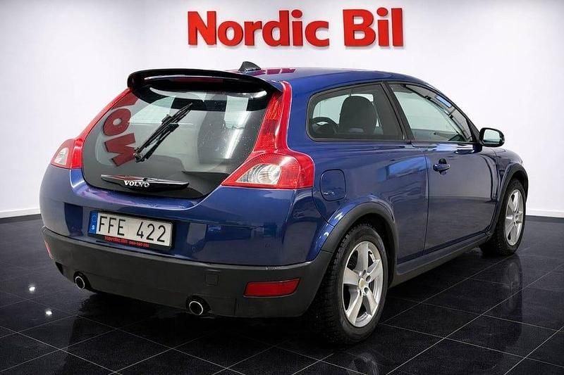 Begagnad Volvo C30 Momentum 220 HK (161 kW) 2007 Blå Halvkombi