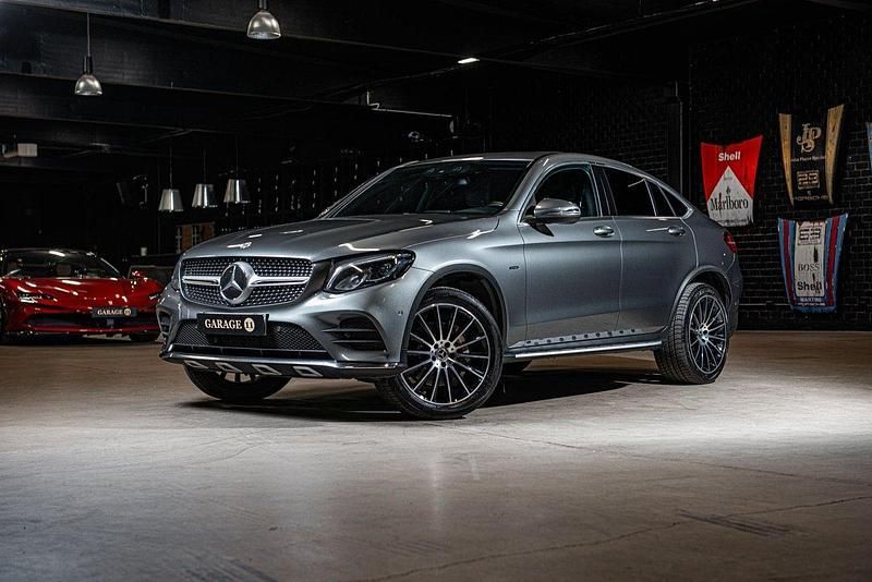 Begagnad 2018 Mercedes GLC350 AMG line Sportkupé | 379 350 kr (Marknadspris) - Bild 1/4