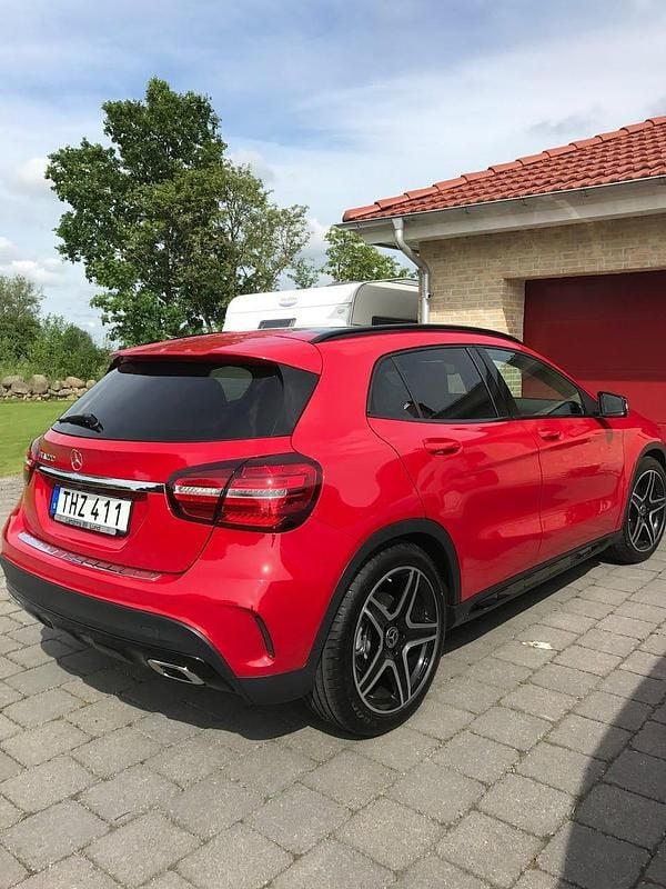 Begagnad Mercedes GLA200 156 HK (114 kW) 2018 SUV