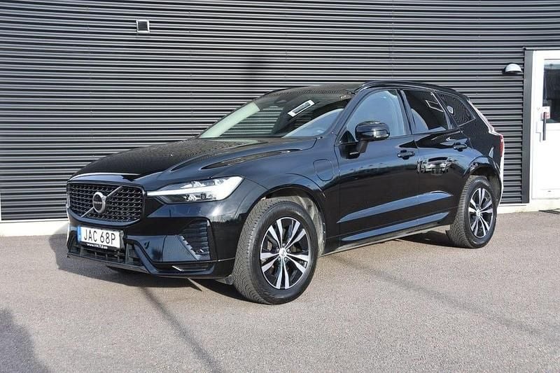 Begagnad Volvo XC60 R-Design 350 HK (257 kW) 2022 Svart SUV