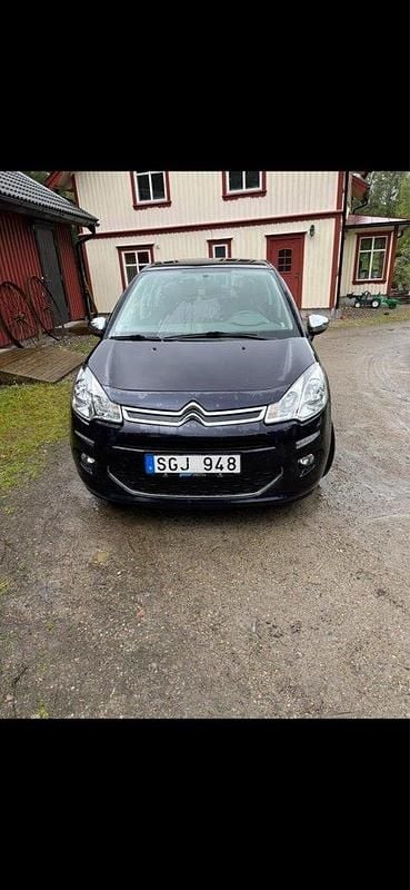 Blå Begagnad 2013 Citroën C3 Halvkombi | 55 000 kr (Marknadspris) - Bild 1/4