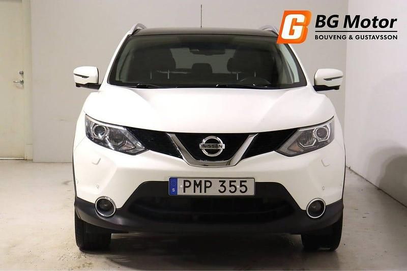 Begagnad Nissan Qashqai 360º 116 HK (85 kW) 2014 Vit SUV