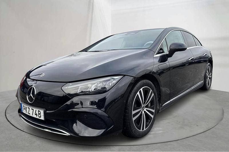 Svart Begagnad 2022 Mercedes EQE350 Avantgarde | 440 000 kr (Bra pris) - Bild 1/4