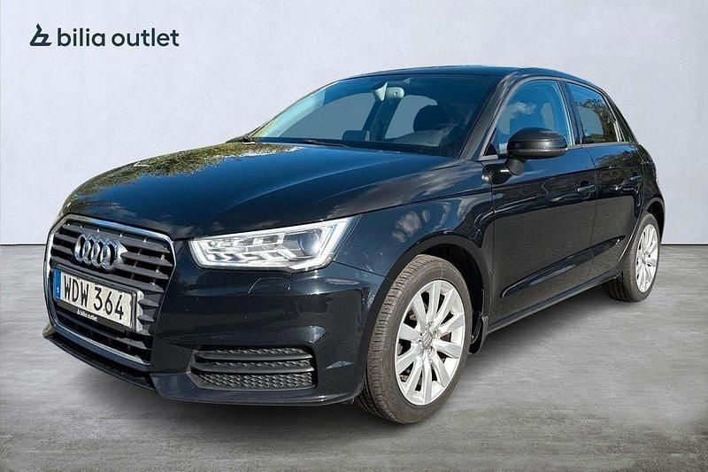 Svart Begagnad 2015 Audi A1 Sportback Halvkombi | 109 900 kr (Marknadspris) - Bild 1/3