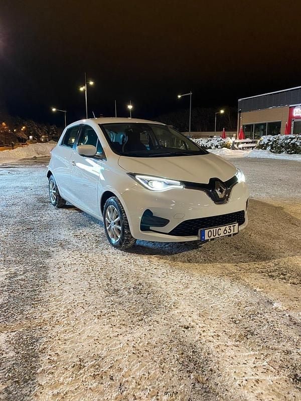 Begagnad 2021 Renault Zoe Halvkombi | 158 000 kr (Marknadspris) - Bild 1/4