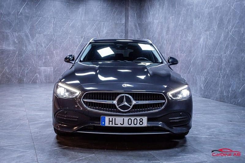 Begagnad Mercedes C300 Avantgarde 313 HK (230 kW) 2023 Grå Kombi