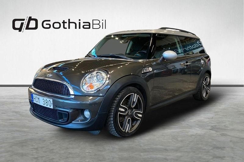 Grå Begagnad 2010 Mini Cooper S Clubman Kombi | 99 900 kr (Marknadspris) - Bild 1/4