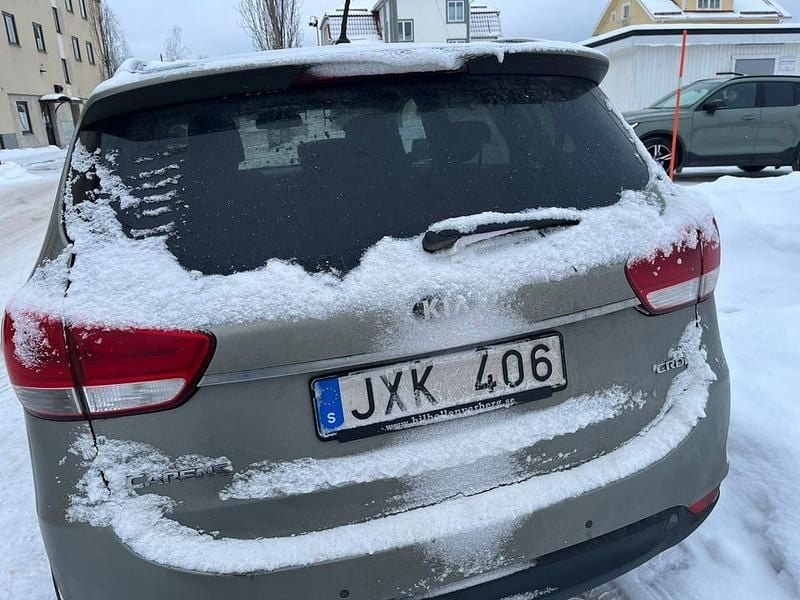 Begagnad Kia Carens 115 HK (84 kW) 2014 Minibuss