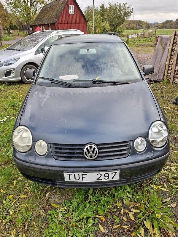 Begagnad 2003 VW Golf IV Halvkombi | 30 000 kr - Bild 1/4