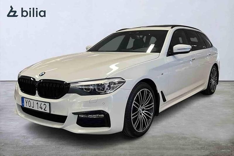 Vit Begagnad 2018 BMW 520 Kombi | 269 000 kr (Dyr) - Bild 1/1