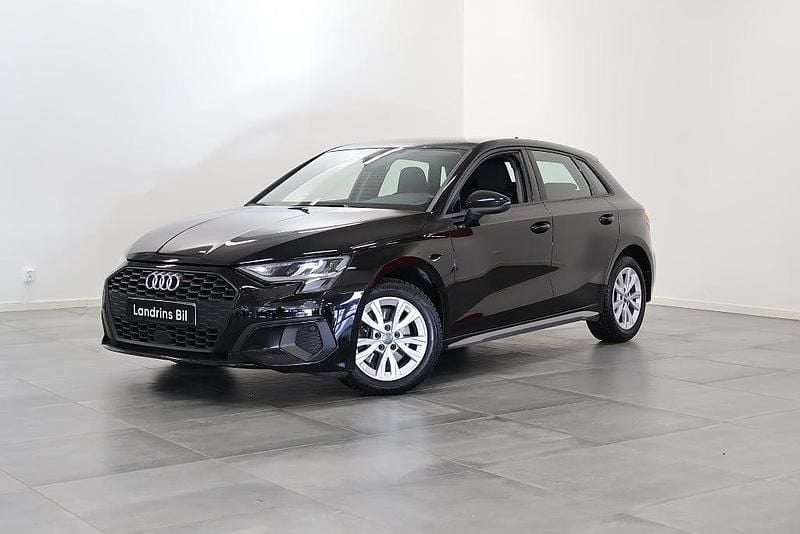 Begagnad Audi A3 Sportback 150 HK (110 kW) 2021 Svart Halvkombi