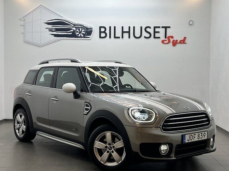Grå Begagnad 2018 Mini Countryman Salt SUV | 178 500 kr (Marknadspris) - Bild 1/4