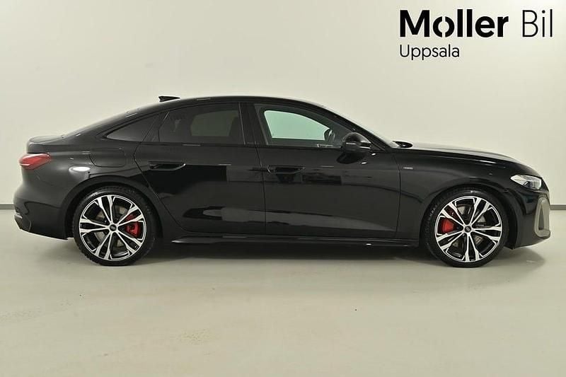 Begagnad Audi A5 Edition .1 252 HK (185 kW) 2025 Mytsvart metallic Sedan