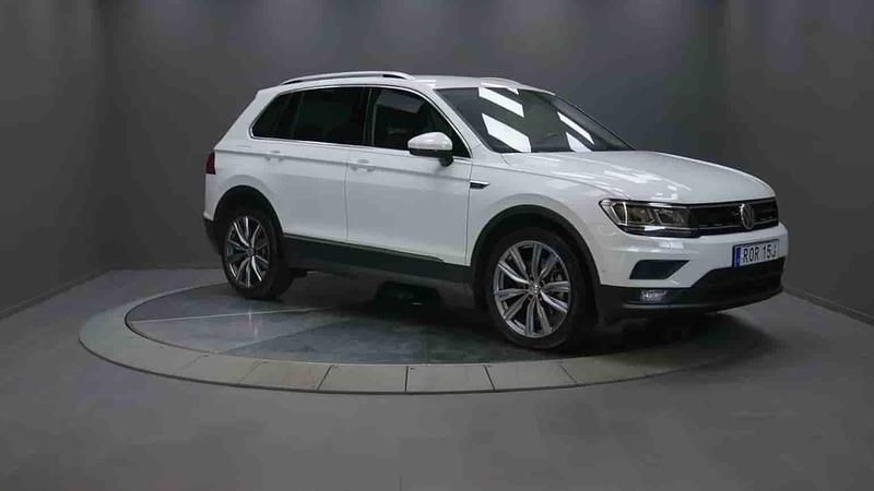 Vit Begagnad 2019 VW Tiguan SUV | 299 000 kr (Marknadspris) - Bild 1/1