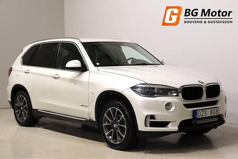 Vit Begagnad 2013 BMW X5 SUV | 224 700 kr (Bra pris) - Bild 1/3
