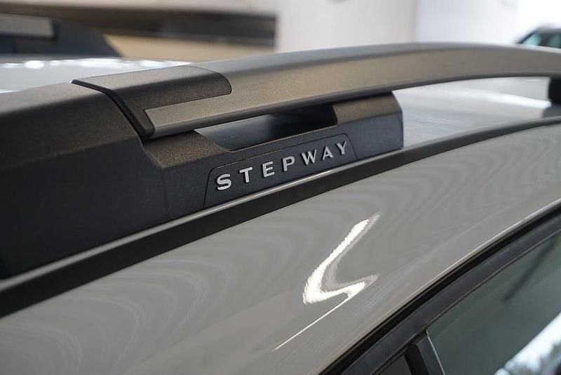 Begagnad Dacia Sandero Stepway 91 HK (66 kW) 2022 Vit Kombi