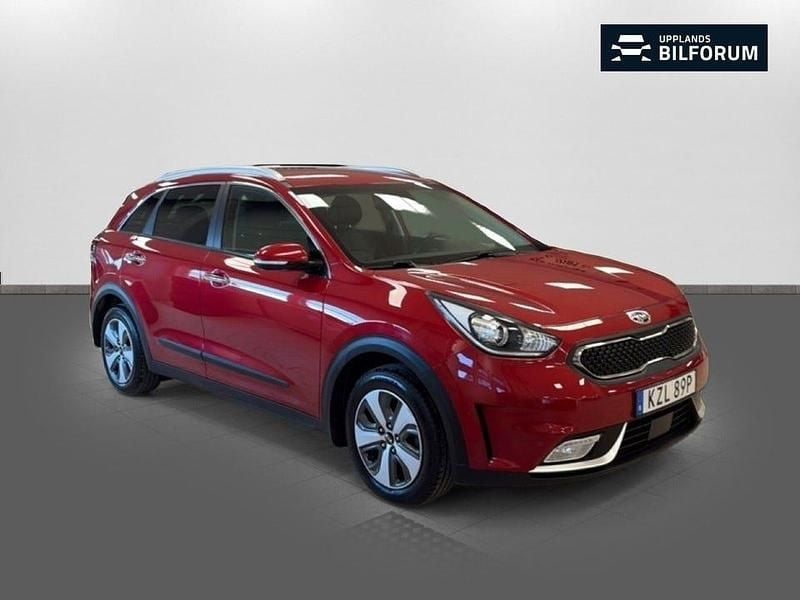 Begagnad Kia Niro Advance 141 HK (103 kW) 2019 Röd SUV