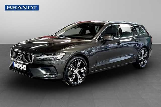 Begagnad Volvo V60 341 HK (250 kW) 2022 Grå Kombi