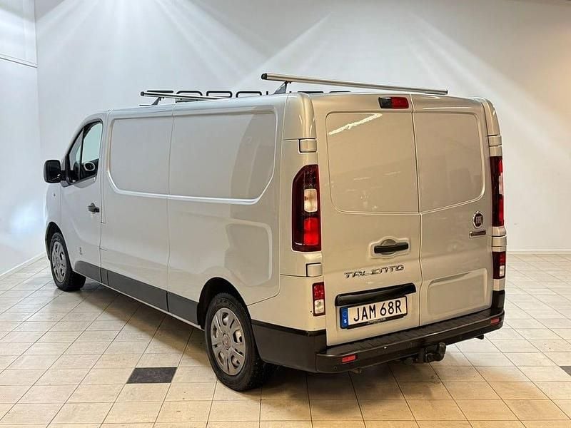 Begagnad Fiat Talento 125 HK (91 kW) 2019 Grå Minibuss