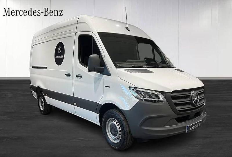 Vit Ny 2025 Mercedes E-Sprinter Van | 1 183 630 kr - Bild 1/4