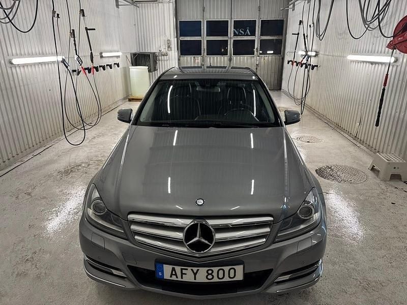 Begagnad 2013 Mercedes C220 | 75 000 kr (Superpris) - Bild 1/4