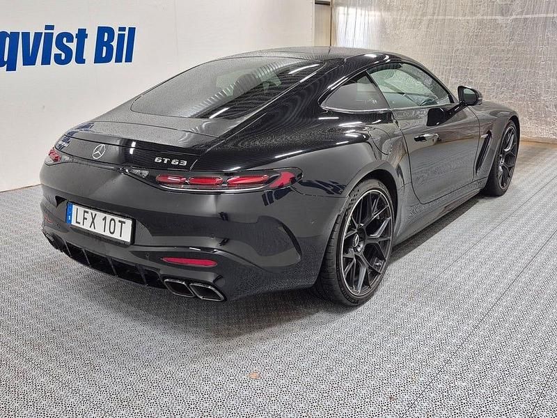 Begagnad Mercedes AMG GT 63 Premium Plus 585 HK (430 kW) 2024 Svart Sportkupé