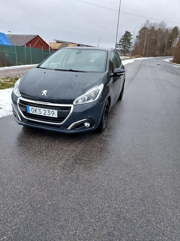Begagnad 2016 Peugeot 208 Halvkombi | 69 900 kr (Marknadspris) - Bild 1/4