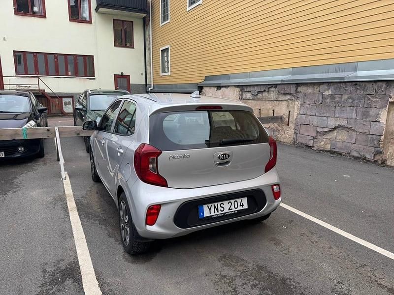 Begagnad Kia Picanto 67 HK (49 kW) 2018 Halvkombi