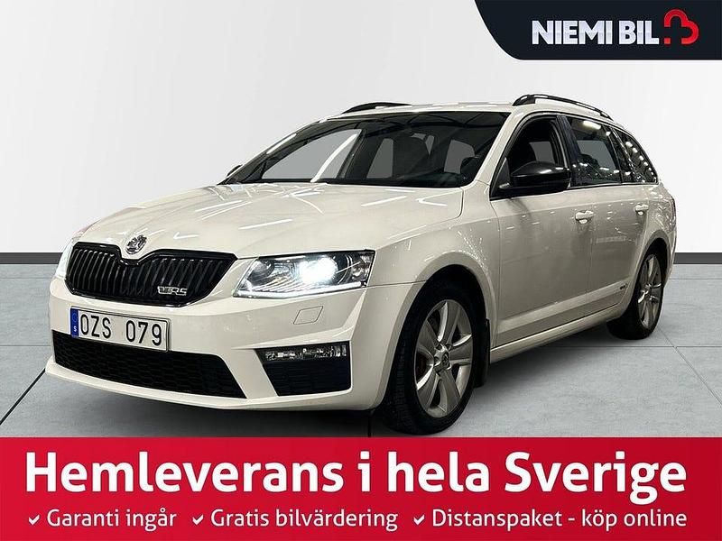 Begagnad Skoda Octavia RS 220 HK (161 kW) 2013 Vit Halvkombi