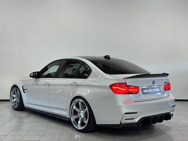 Begagnad BMW M3 431 HK (317 kW) 2015 Vit Sedan