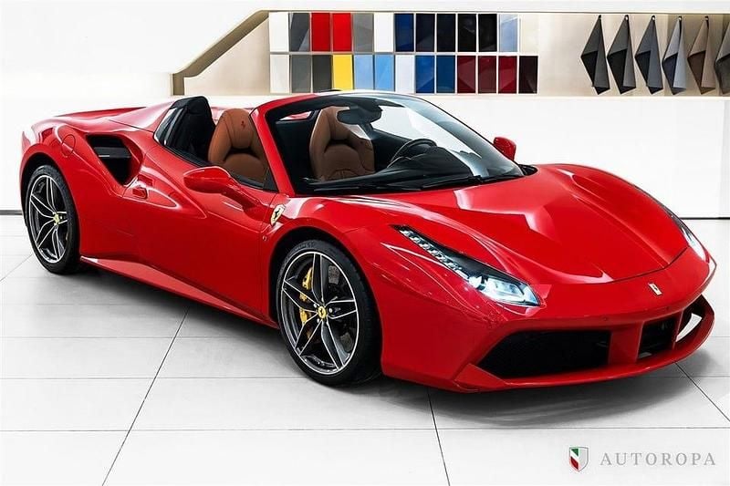 Begagnad Ferrari 488 670 HK (492 kW) 2019 Röd Cab